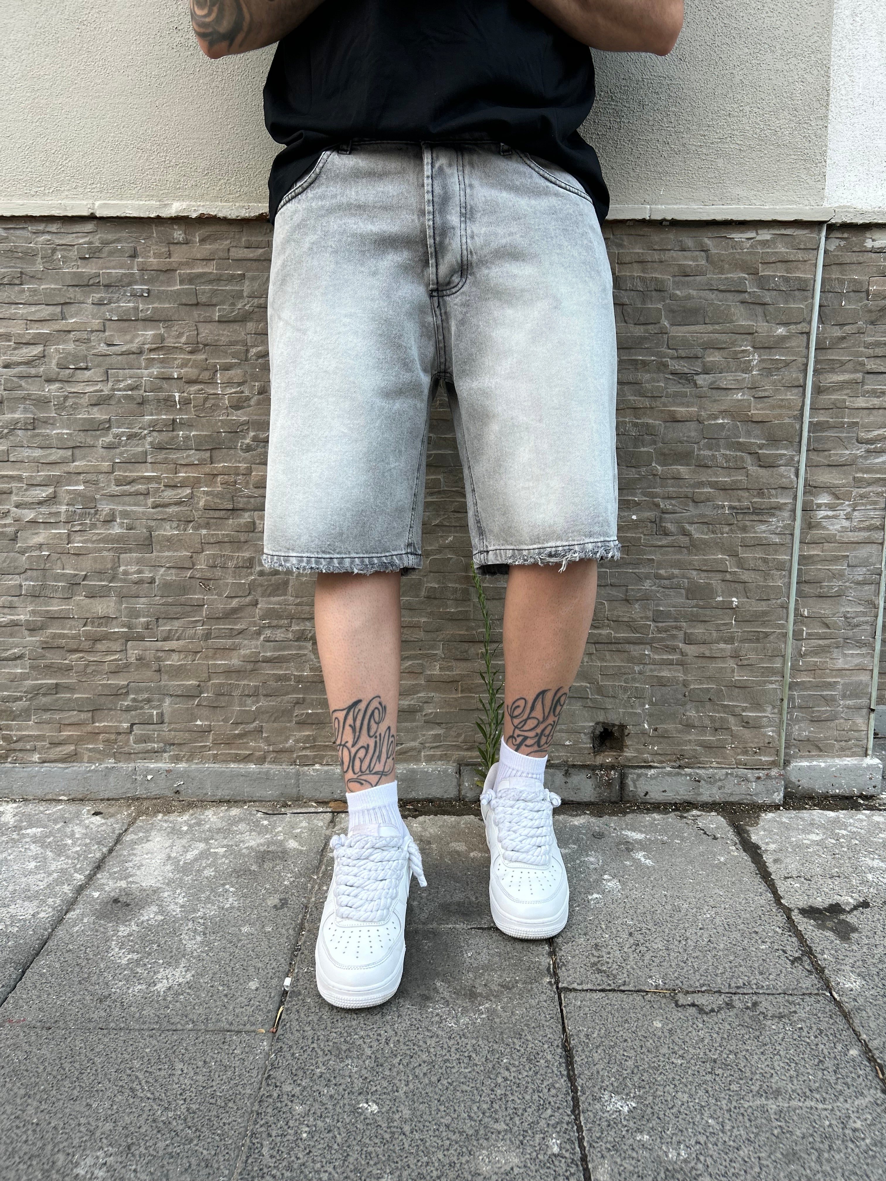 BERMUDA JEANS GREY