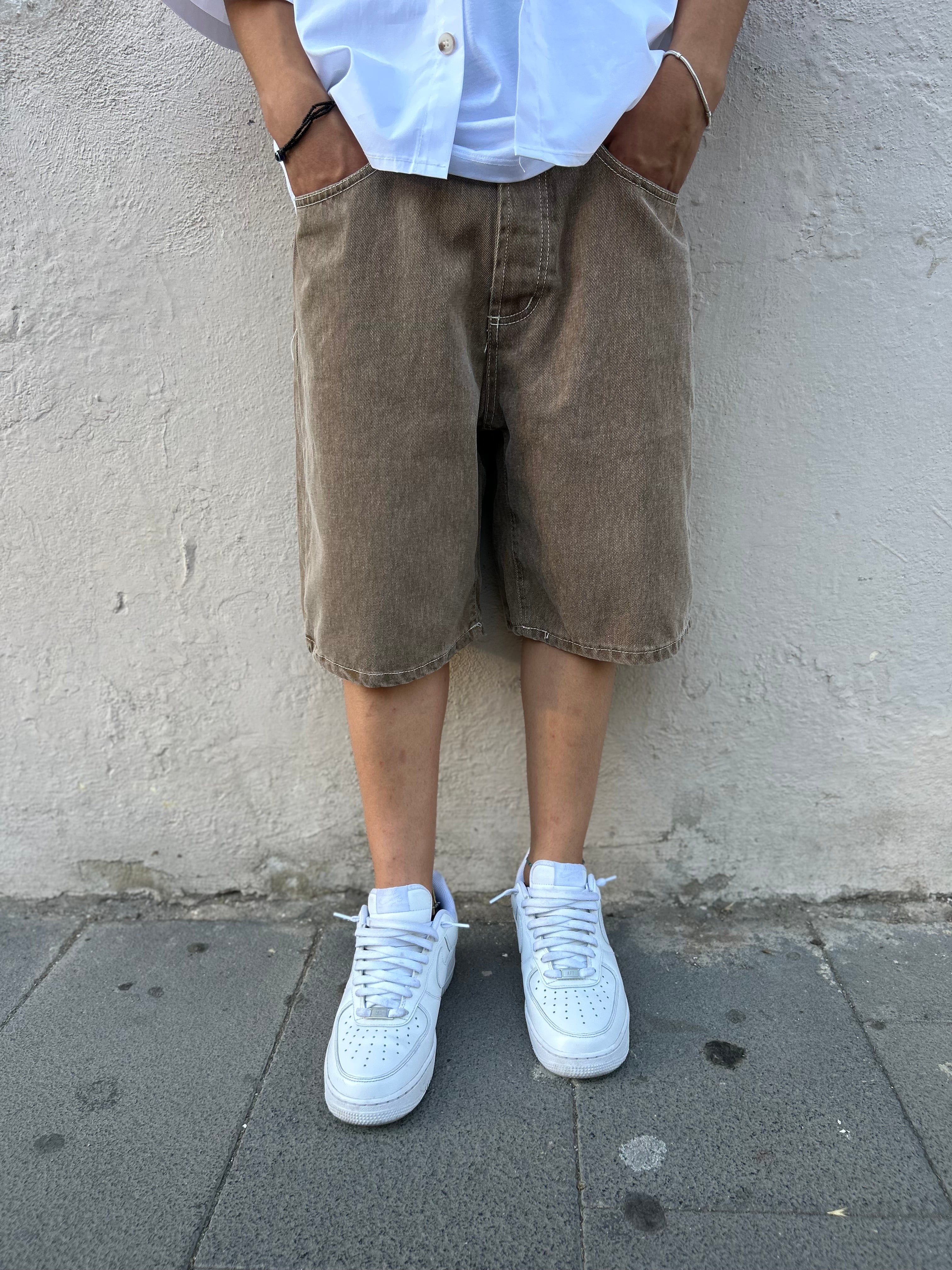 BERMUDA JEANS JUST OVER