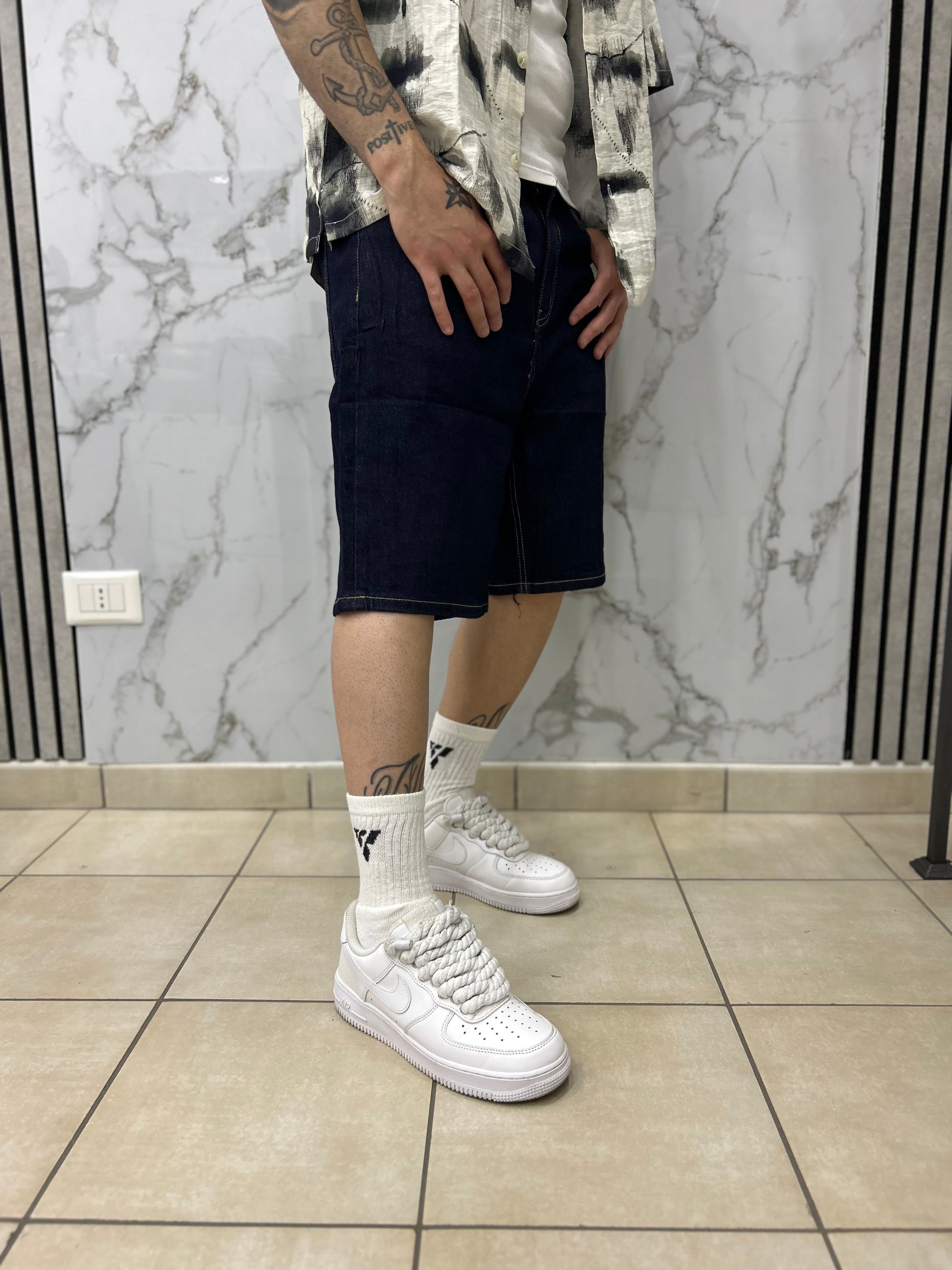 BERMUDA DENIM